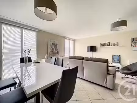 vente appartement 3 pièces 68.2 m² à larmor-baden (56870)  309 000 €
