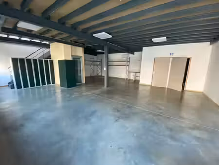 location local professionnel 200m² valence 26000