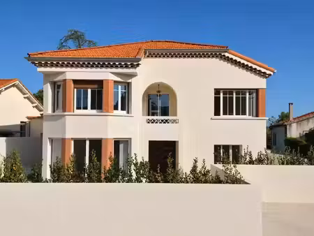 vente maison 5 pièces 122 m² saint-rémy-de-provence (13210)