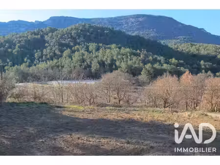 terrain à bâtir à eygaliers (26170)
