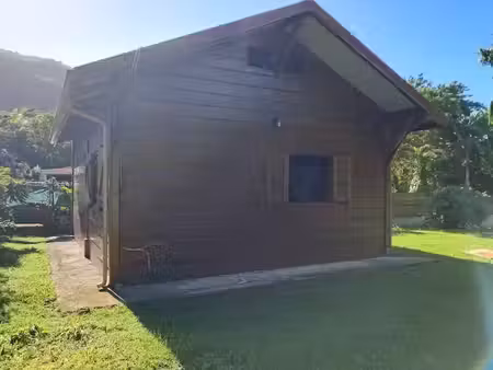 location meublée maison 2 pièces 40 m² à gourbeyre (97113)  790 €