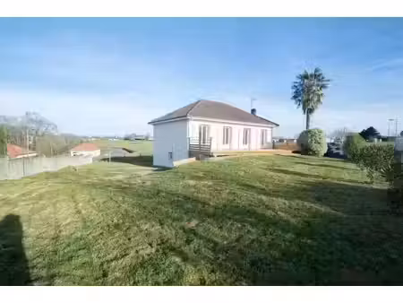 location maison 3 pièces 84.31 m² à maucor (64160)  950 €