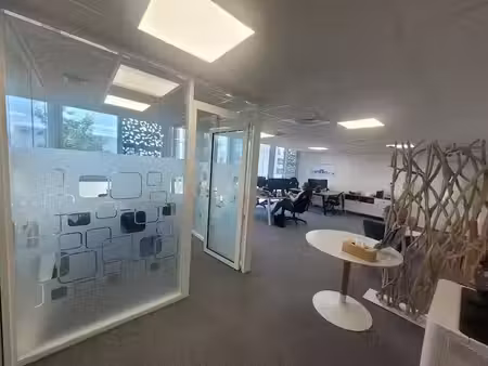 location locaux professionnels 0 pièces 68 m² à montpellier (34000)  850 €