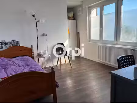 location meublée maison 2 pièces 15.68 m² à loos (59120)  550 €