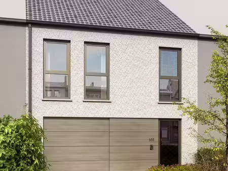 huis te koop in zwijndrecht met 3 slaapkamers