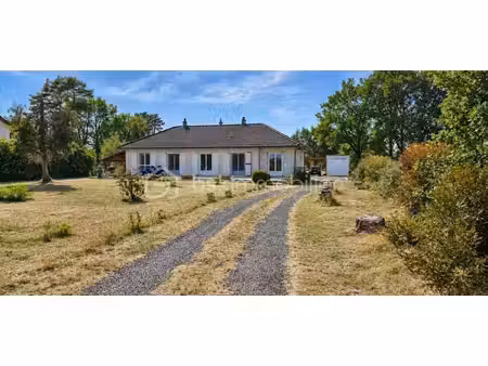 maison de plain-pied – 129 m² – 3 chambres + bureau – terrain 3 000 m²