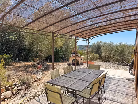 a vendre beaucaire villa de 90 m²   3 chambres  terrasse et garage