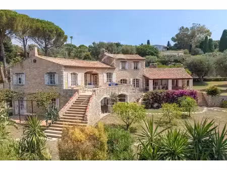 exclusivité mas d’exception avec vue mer panoramique au cap d’antibes