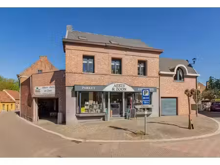 commercieel te koop in bornem met 3 slaapkamers