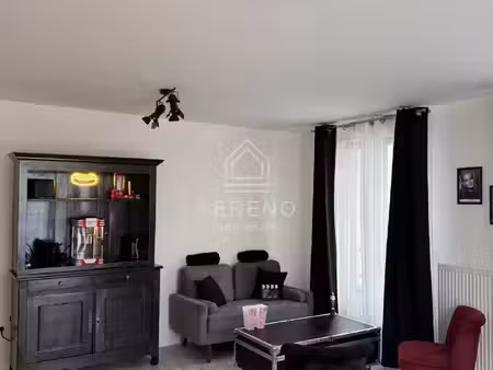 location appartement 1 pièce 43m² romainville 93230