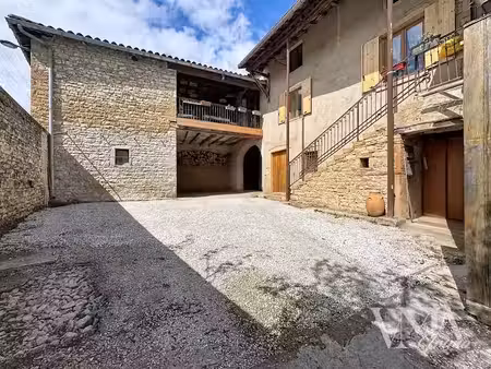 vente maison 5 pièces 155 m² à morancé (69480)  625 000 €