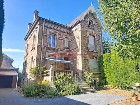 vente maison 8 pièces 190 m² à chalons-en-champagne (51000)  498 750 €