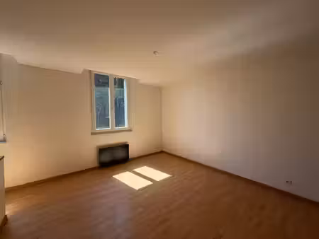 location appartement 3 pièces 42m²