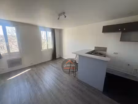 location appartement 2 pièces 24m²