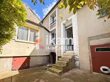 maison 6 pièces de 105 m2 à sens 89100