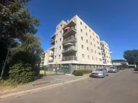 appartement te huur in hoboken met 2 slaapkamers