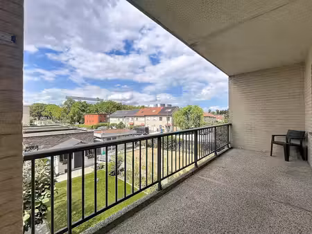 appartement te huur in hoboken met 2 slaapkamers