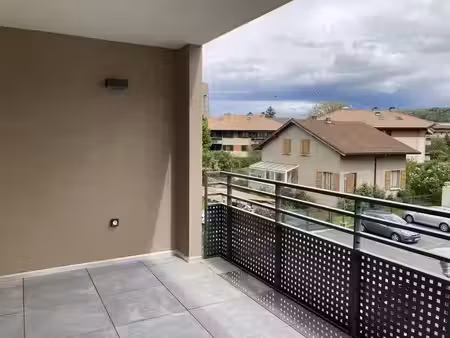 location appartement 3 pièces 61 m² à thonon-les-bains (74200)