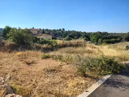 tavernes  terrain constructible viabilisé de 1000m2 plein sud vue campagne à tavernes