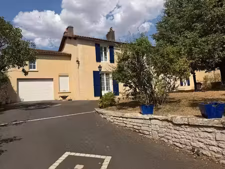 vente maison 6 pièces à nanteuil (79400)  249 570 €