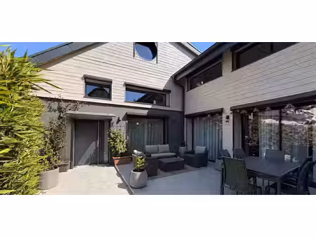 maison avec terrasse annecy (74)
