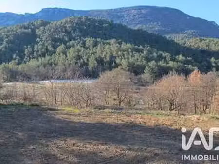 vente terrain à eygaliers (26170) : à vendre / 578m² eygaliers