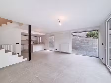 maison neuve cle sur porte - basse énergie