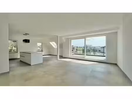 superbe duplex-penthouse de 200m2  4ch  terrasse