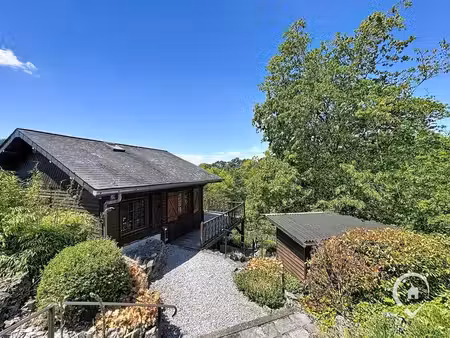 chalet meublé exploité en gîte à vendre à dinant