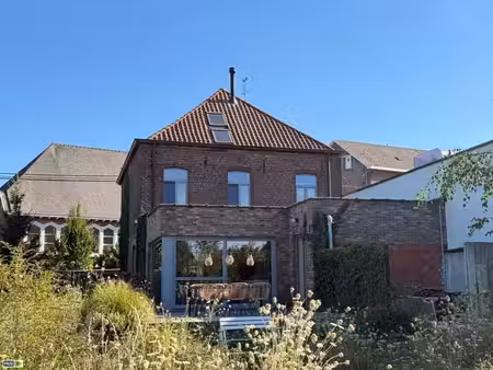 maison agréable avec terrain constructible