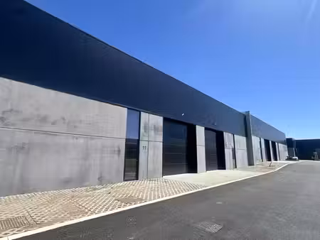magazijnen - herzele business park à herzele à partir de € 401.200 (10056ql) - cd-vastgoed