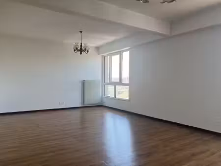 aurillac (150000) 4 pièces secteur prisé dernier etage