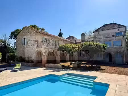 vente maison 12 pièces 280 m² à cahors (46000)  992 750 €