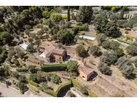 vente maison 7 pièces 181 m² à grasse (06130)  1 280 000 €