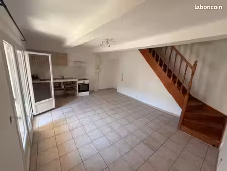 appartement 3 pièces 56 m²