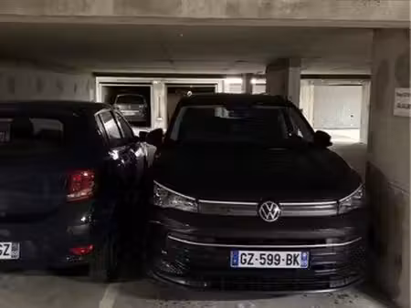 parking / place de stationnement lyon 4 – rue belfort – disponible immédiatement
