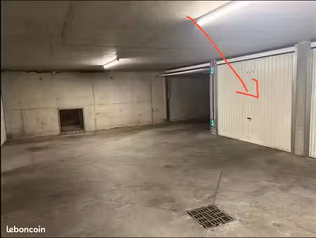 location garage fermé grand clement villeurbanne
