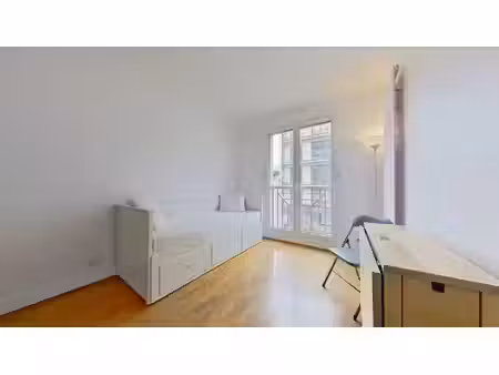 location appartement 1 pièce 18 m² à paris 16 (75016)