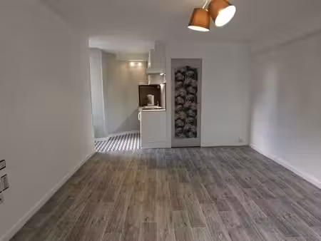 studio non meublé