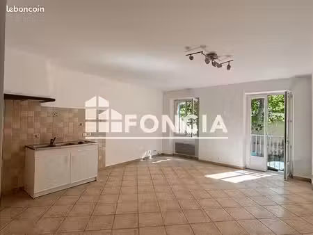 appartement 2 pièces 51 m²