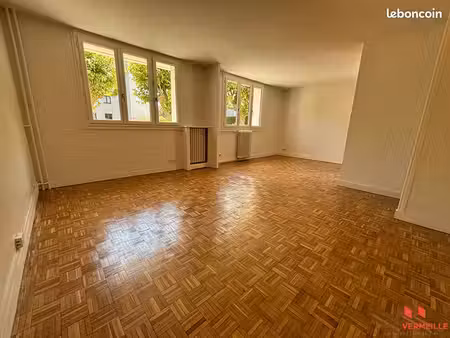 appartement 3 pièces 86 m²