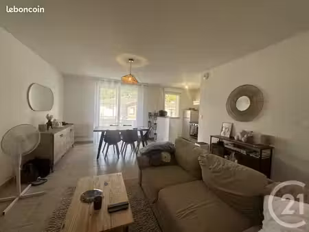 appartement 2 pièces 45 m²