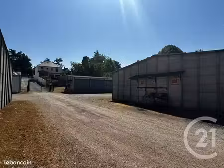 garage/box 20 m² saintry sur seine
