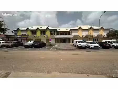 à louer – local professionnel 151 m² – zac de boisripeaux – les abymes. emplacement privil