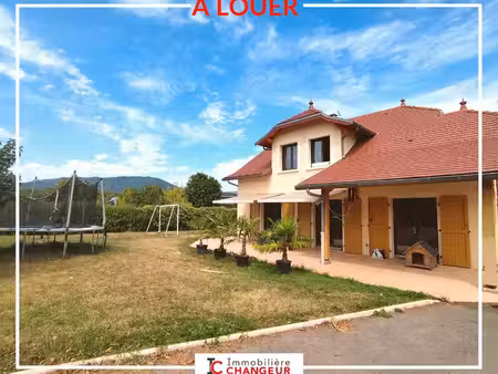 maison 5 pièces 157 m²
