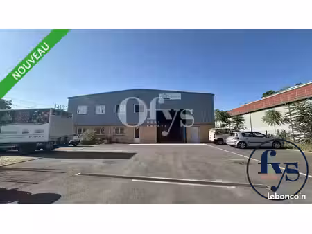 local d'activité 560 m²