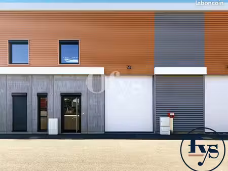 local d'activité 203 m²