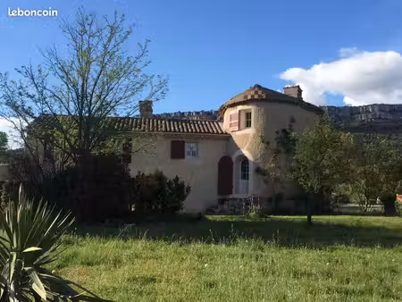 propriété 4 pièces 118 m²