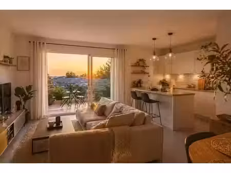 vente appartement 2 pièces 45.76 m² à sanary-sur-mer (83110)  295 000 €