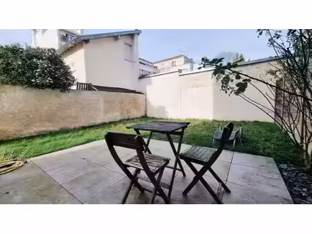 maisons-laffitte - location meuble - studio meublé de 27m² avec jardin privatif